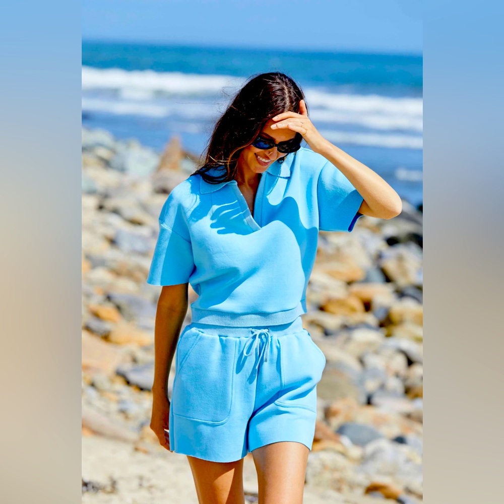 dh NEW YORK “Pauline Scuba Top” & “Maude Scuba Short Aqua Set